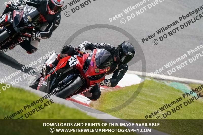 cadwell no limits trackday;cadwell park;cadwell park photographs;cadwell trackday photographs;enduro digital images;event digital images;eventdigitalimages;no limits trackdays;peter wileman photography;racing digital images;trackday digital images;trackday photos